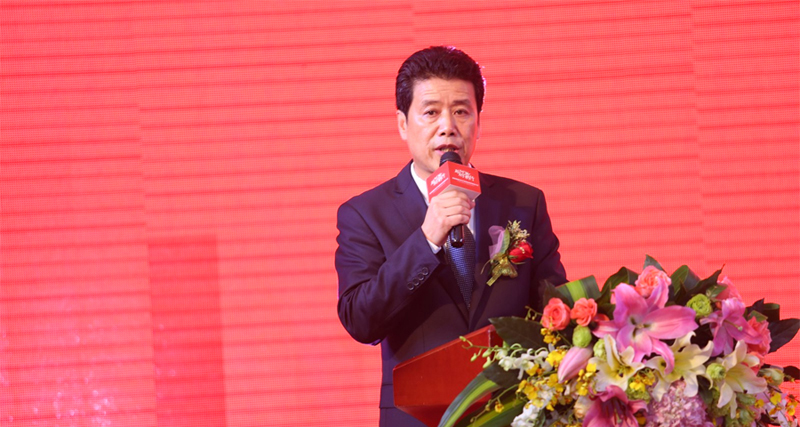 集團工程管理中心首席質量官楊金平做工作匯報